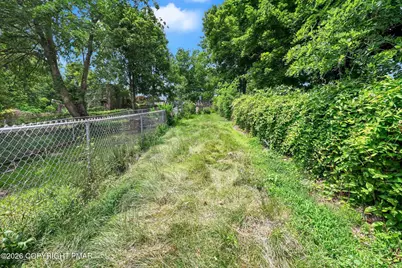  729 N 2nd Street, Pottsville, PA 17901 - Photo 24
