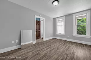 729 N 2nd St, Pottsville, PA 17901 - Photo 6
