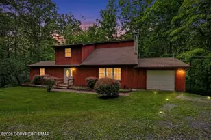 208 Murray Hill Rd, East Stroudsburg, PA 18302 - Photo 4
