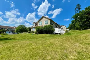 1702 Big Ridge Dr, East Stroudsburg, PA 18302 - Photo 2