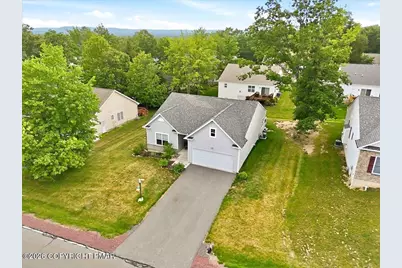  310 Golden Oaks Drive, White Haven, PA 18661 - Photo 2