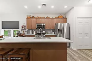 310 Golden Oaks Dr, White Haven, PA 18661 - Photo 16
