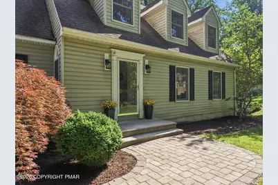  875 Greenview Drive, Stroudsburg, PA 18360 - Photo 6