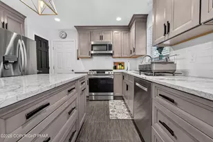 220 Pennbrook Rd, Stroudsburg, PA 18360 - Photo 12