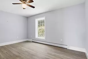 300 Gumbletown Rd, Paupack, PA 18451 - Photo 12