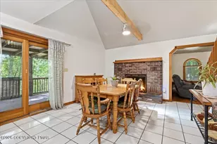 677 Clubhouse Dr, East Stroudsburg, PA 18302 - Photo 18