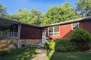 1829 S Webster Ave, Scranton, PA 18505 - Photo 2