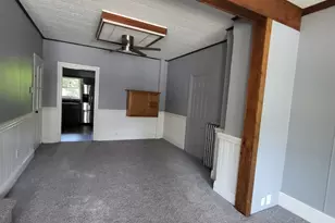 242 Center Ave, Jim Thorpe, PA 18229 - Photo 4