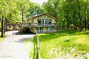 401 Clearview Dr, Long Pond, PA 18334 - Photo 40