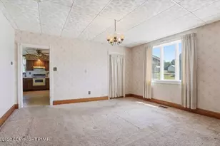 4305 Main St, Slatington, PA 18080 - Photo 4