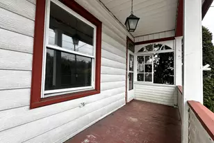 531 Peacock St, Pottsville, PA 17901 - Photo 8