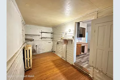  531 Peacock Street, Pottsville, PA 17901 - Photo 16