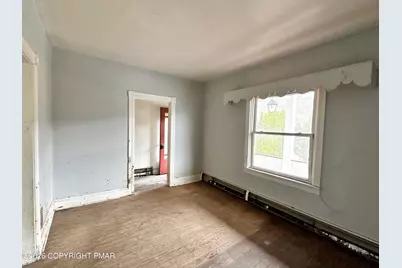 531 Peacock Street, Pottsville, PA 17901 - Photo 10
