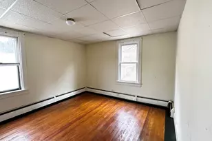 531 Peacock St, Pottsville, PA 17901 - Photo 28