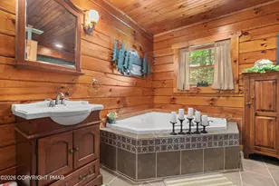 150 N Iroquois Circle, Hazleton, PA 18202 - Photo 24