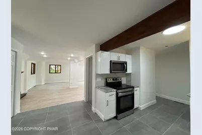  297 Hyland Drive, East Stroudsburg, PA 18301 - Photo 12