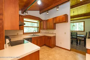 223 Briarwood Dr, Effort, PA 18330 - Photo 12
