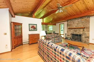 223 Briarwood Dr, Effort, PA 18330 - Photo 22