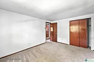 6061 Decker Rd, Bushkill, PA 18324 - Photo 16