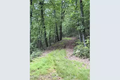  E Diaz Avenue, Nesquehoning, PA 18240 - Photo 18