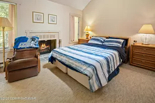 525 Rondaxe Ln, Pocono Pines, PA 18350 - Photo 22