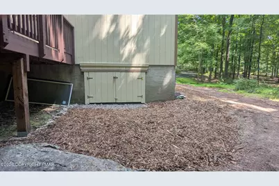  2217 Longview Drive, Bushkill, PA 18324 - Photo 38