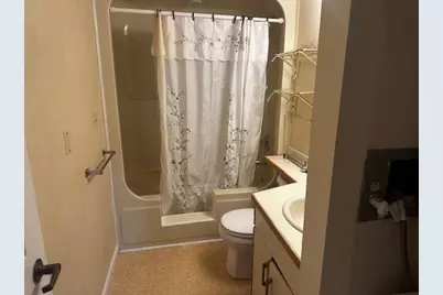  3 Village Circle #APT 304, Stroudsburg, PA 18360 - Photo 14