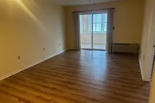 3 Village Circle, Stroudsburg, PA 18360 - Photo 6