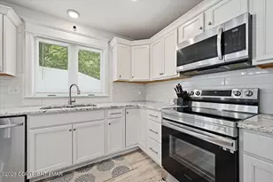 108 Holmgren Dr, Stroudsburg, PA 18360 - Photo 16