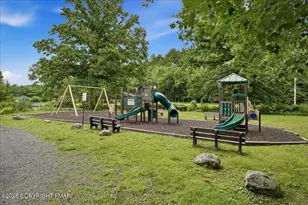 1280 Glenbrook Rd, Bartonsville, PA 18321 - Photo 28