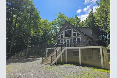  625 Sir Gawain Court, Pocono Lake, PA 18347 - Photo 2