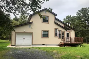 1987 Glacier Dr, Blakeslee, PA 18610 - Photo 1