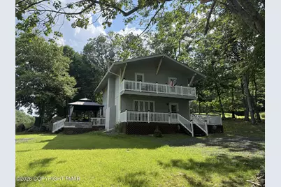  177 Purple Martin Drive, Bushkill, PA 18324 - Photo 2