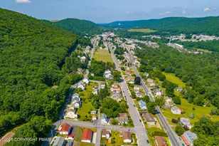 116 Spruce St, Nesquehoning, PA 18240 - Photo 4