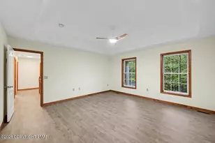 564 Cayuga Dr, Tobyhanna, PA 18466 - Photo 38