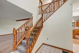 564 Cayuga Dr, Tobyhanna, PA 18466 - Photo 12