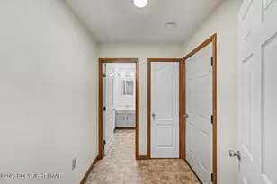 564 Cayuga Dr, Tobyhanna, PA 18466 - Photo 30