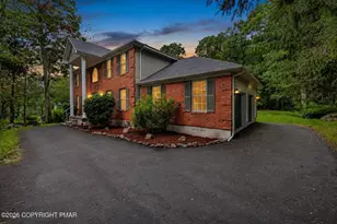 564 Cayuga Dr, Tobyhanna, PA 18466 - Photo 4