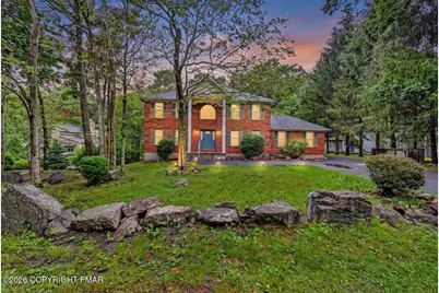  564 Cayuga Drive, Tobyhanna, PA 18466 - Photo 2