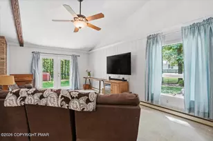 209 Manor Ln, Lehighton, PA 18235 - Photo 14