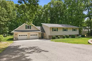 209 Manor Ln, Lehighton, PA 18235 - Photo 4