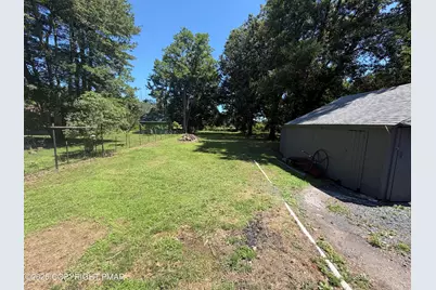  1878 Paradise Trail, East Stroudsburg, PA 18301 - Photo 18