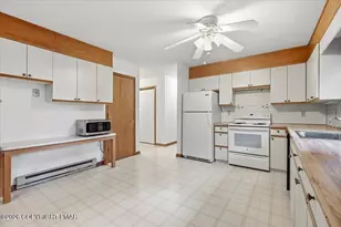 408 Long View Dr, Stroudsburg, PA 18360 - Photo 14