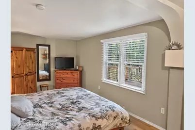  108 Resers Way, Dingmans Ferry, PA 18328 - Photo 14