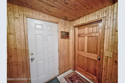  108 Resers Way, Dingmans Ferry, PA 18328 - Photo 18
