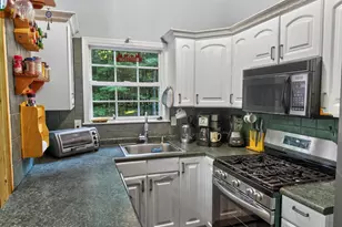 108 Resers Way, Dingmans Ferry, PA 18328 - Photo 10