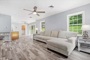 112 Red Cherry Ln, Stroudsburg, PA 18360 - Photo 16