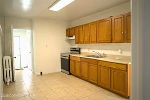 74 S Cedar St, Hazleton, PA 18201 - Photo 8