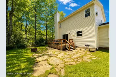 113 St Regis Walk, Tobyhanna, PA 18466 - Photo 8