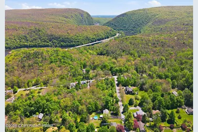  14 Minsi Road, Delaware Water Gap, PA 18327 - Photo 74